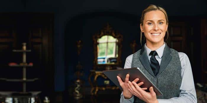 advanced-diploma-hospitality-management-packaged-mini advanced-diploma-hospitality-management-packaged-mini