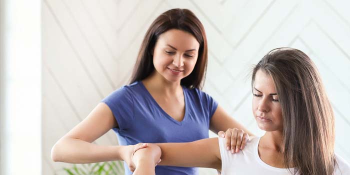 Certificate-III-in-Health-Services-Assistance-mini